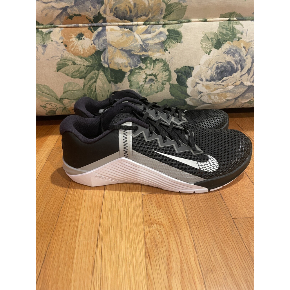 Nike Metcon 6 Running Training Shoes Men's Size 15 Black White NEW CK9388-010 - Picture 2 of 5